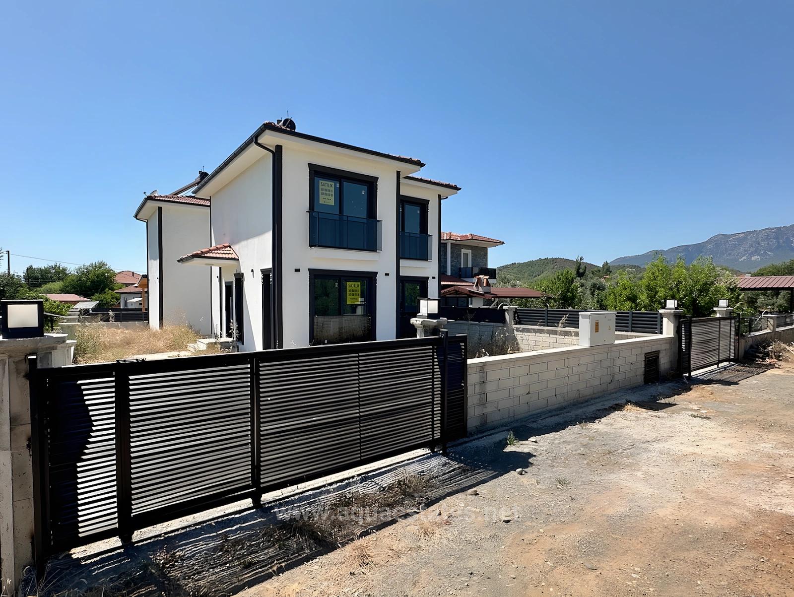 2+1 Villa Zum Verkauf Im Stadtteil Köyceğiz Beyobası