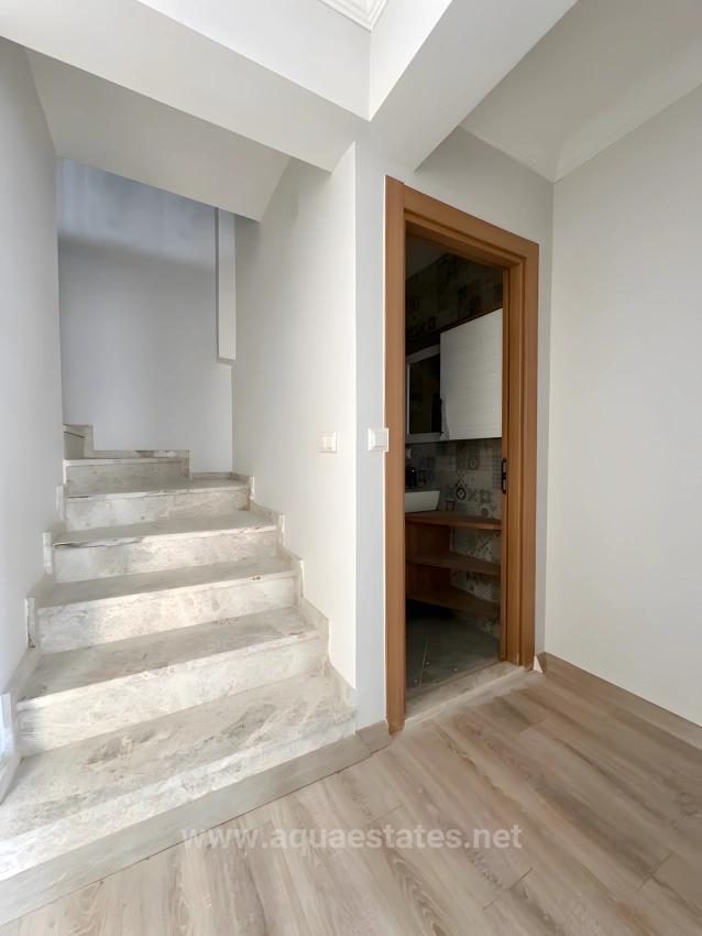 Villa Mit 3 Schlafzimmern Und 1 Wohnzimmer Zum Verkauf Im Zentrum Von Köyceğiz