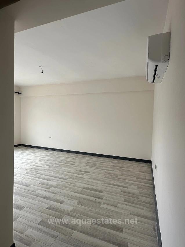 2+1-Zimmer-Wohnung In Köyceğiz Zu Vermieten, 2. Stock, Alle Zimmer Klimatisiert, In Einer Wohnanlage