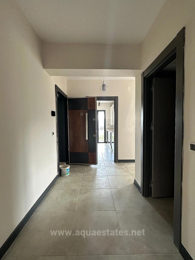 Neues Sonderprojekt Toki Mit Klimaanlage, Garderobe Und Einbaugarnituren