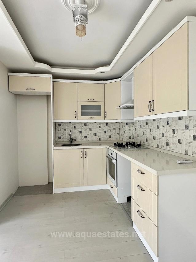 Drei Klimatisierte 3+1-Maisonette-Wohnungen Im Stadtzentrum Von Köyceğiz Zu Vermieten.