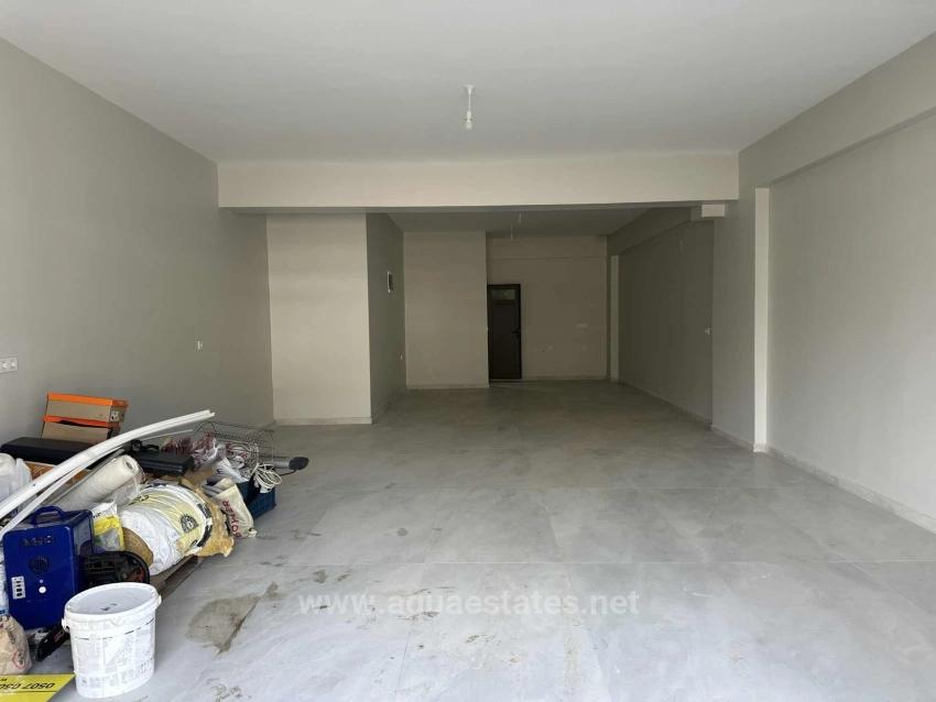 Ladenlokal/Geschäft Zu Vermieten In Der Toparlar Main Street