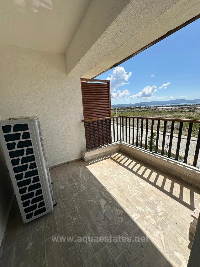 3+1-Zimmer-Wohnung Im 2. Stock Einer Wohnanlage Mit Sicherheitsdienst In Köyceğiz Zu Vermieten. Alle Zimmer Sind Klimatisiert.