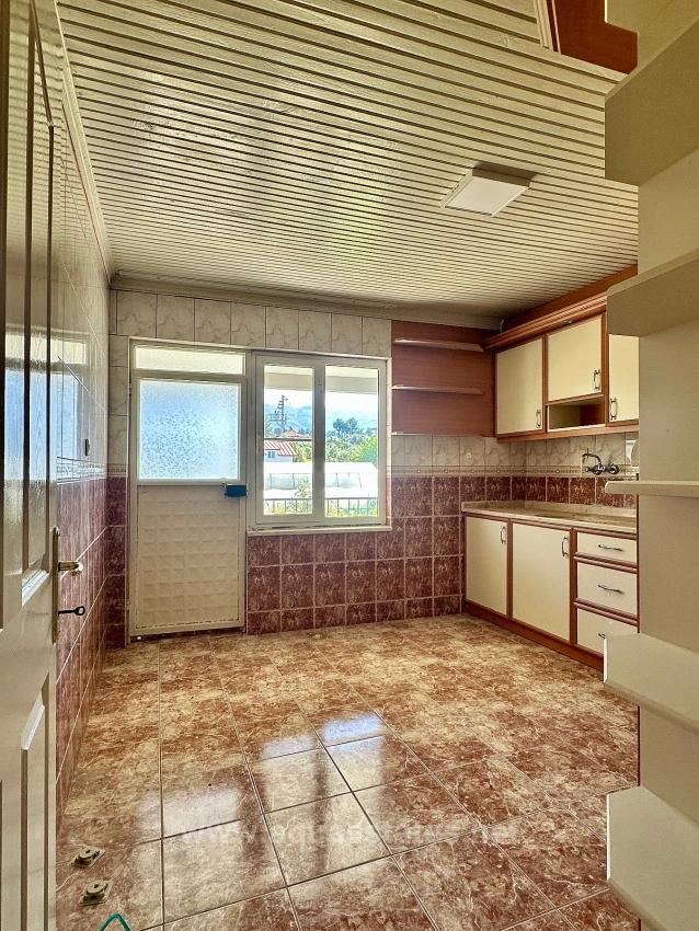 3+1 Wohnung Zur Miete Im Stadtteil Zeytinalanı, Köyceğiz.