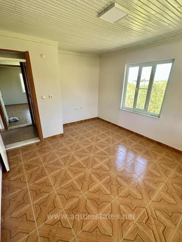 In Zeytinalanı Mahallesi, Spacious 3+1 Flat For Rent In Köyceğiz.