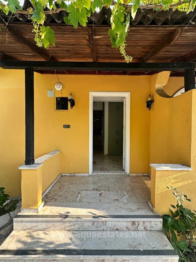 Im Zentrum Von Köyceğiz Und Innerhalb Der Anlage 5 Zimmer 1 Salon Zur Miete Haus