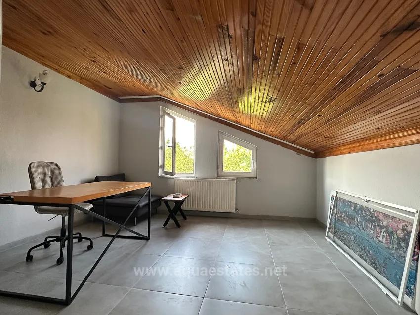 Im Zentrum Von Köyceğiz Und Innerhalb Der Anlage 5 Zimmer 1 Salon Zur Miete Haus