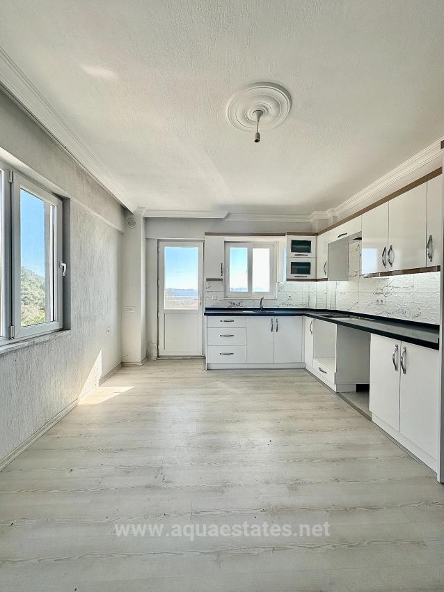 2+1 Wohnung Zur Miete Mit Seeblick In Yeşilköy, Köyceğiz