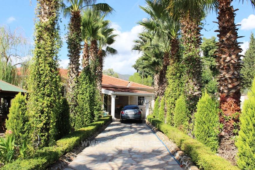 Luxusvilla Mit Pool Auf 1458 M² Grundstück Zum Verkauf In Köyceğiz