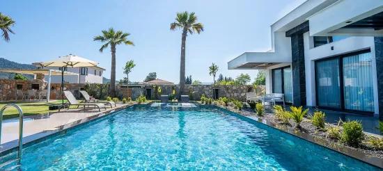 Köyceğiz Beyobası Stadtteil möbliert mit Pool zu vermieten freistehende Villa