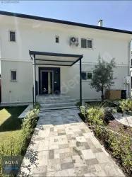 4+1-Zimmer Villa Zu Vermieten in Yangı Bz. Köyceğiz - 180 m²