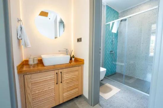 Köyceğiz Beyobası Stadtteil Möbliert Mit Pool Zu Vermieten Freistehende Villa