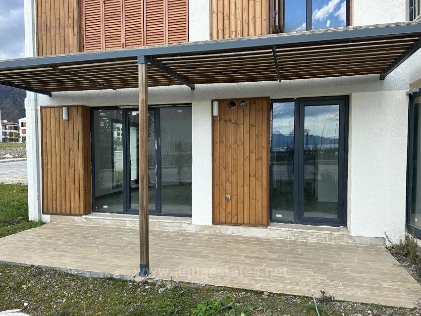 2+1 Apartment For Rent In Köyceğiz, Ground Floor, All Rooms Air-Conditioned, Within A Gated Community.