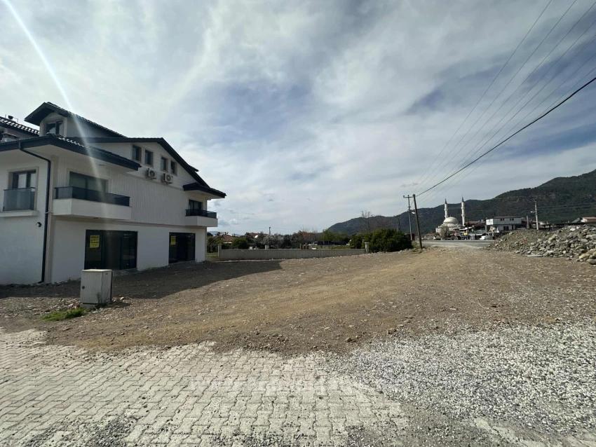 Shops / Stores For Rent On Toparlar Main Street