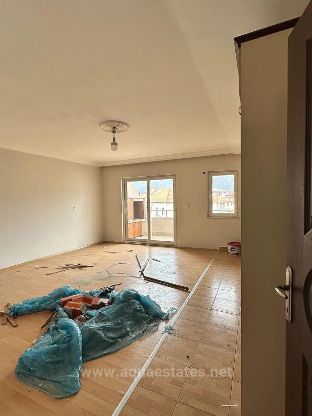 Spacious 3+1 Apartment For Rent In Köyceğiz Center