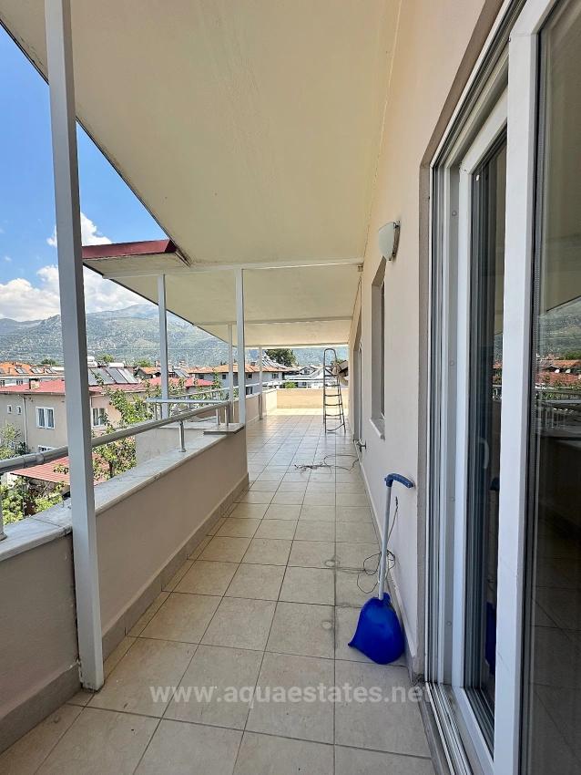 In The Centre Of Köyceğiz, A 3+1 Flat With A Spacious Usage Area