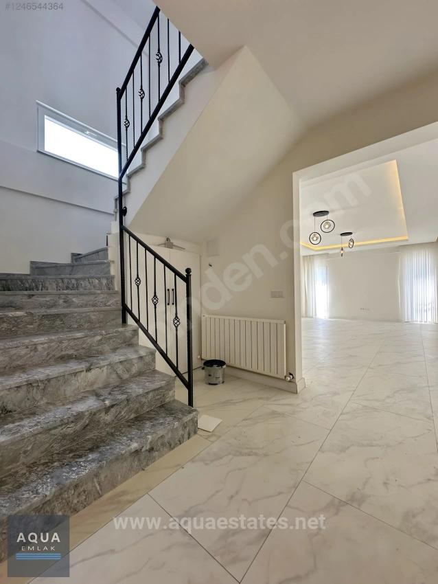 4+1 Detached Villa With Pool And Heat Pump For Rent In Köyceğiz