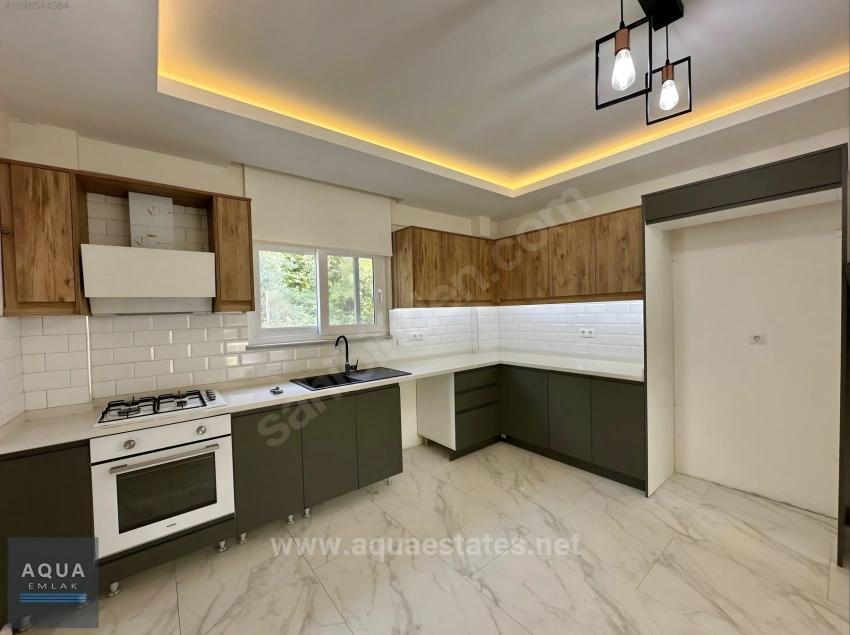 4+1 Detached Villa With Pool And Heat Pump For Rent In Köyceğiz