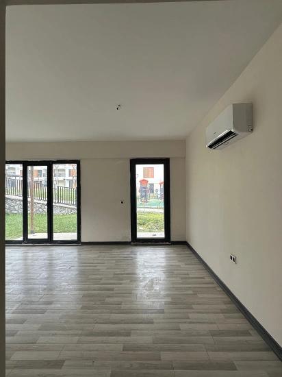 3+1 Apartment For Rent In Köyceğiz, Ground Floor, All Rooms Air-Conditioned, Within A Gated Community.