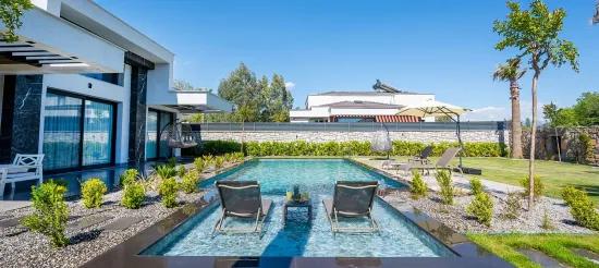 Köyceğiz Beyobası Neighbourhood Furnished Pool For Rent Detached Villa