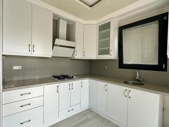 3+1 Rental Apartment With Master Bathroom On Garden Floor In Koycegiz