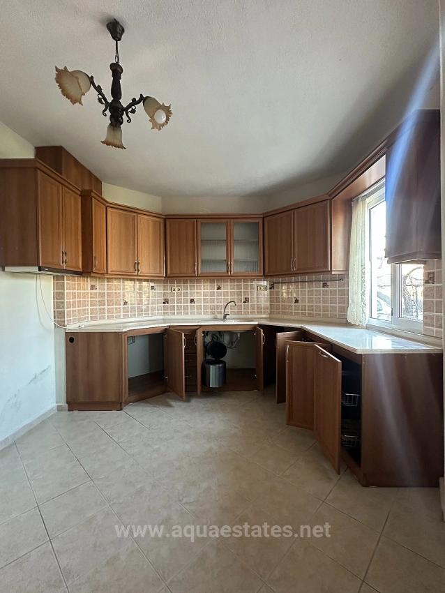 Квартира 3+1 На Первом Этаже В Аренду В Енимахалле, Кёйджегиз