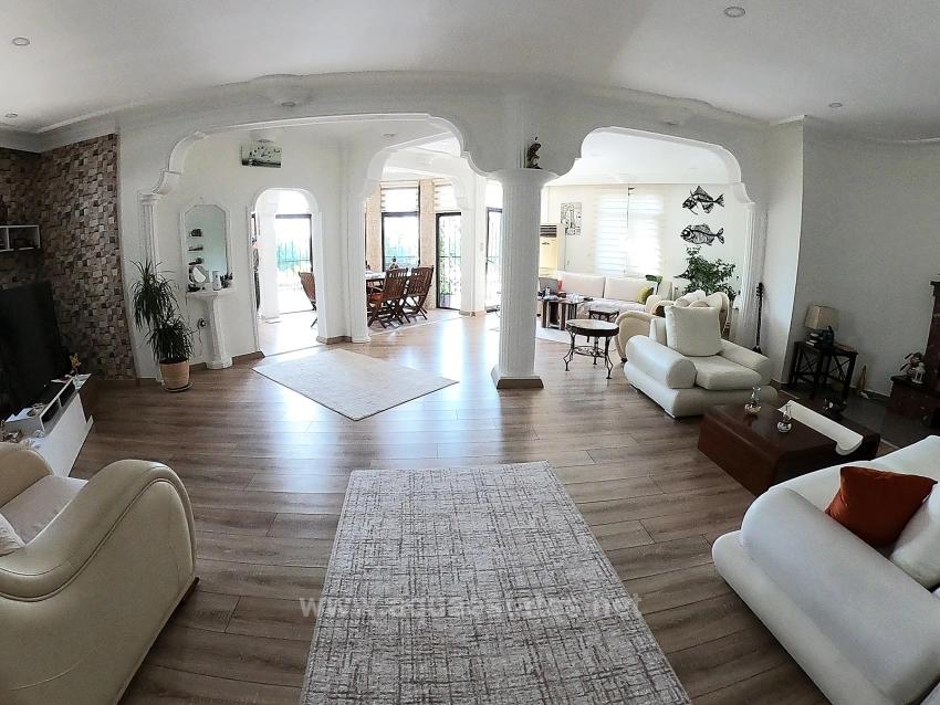 Роскошная Вилла С Бассейном На Участке Площадью 1458 М² На Продажу В Кёйджегизе