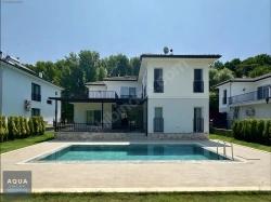 В Аренду Вилла 4+1 в Yangı Köyceğiz - 180 m²