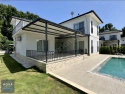 В Аренду Вилла 4+1 в Yangı Köyceğiz - 180 m²