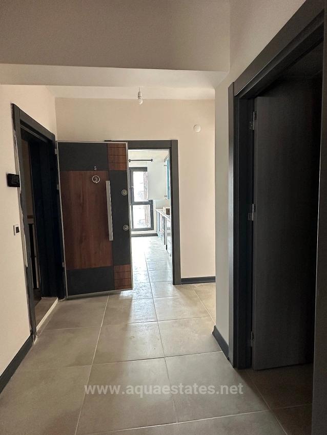 Köyceğiz De Site İcinde 2. Kat Tum Odalari Klimali 2+1 Kiralik Daire