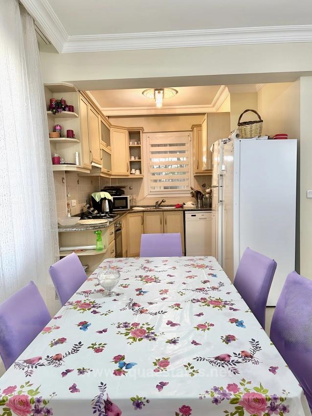 Fethiye Akarca Mahallesinde Site İçinde Havuzlu Villa