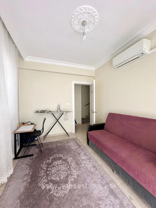 Fethiye Akarca Mahallesinde Site İçinde Havuzlu Villa