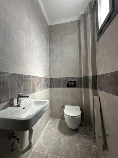 Toparlar Ana Cadde Üzerinde Kiralık Dükkan / Mağaza